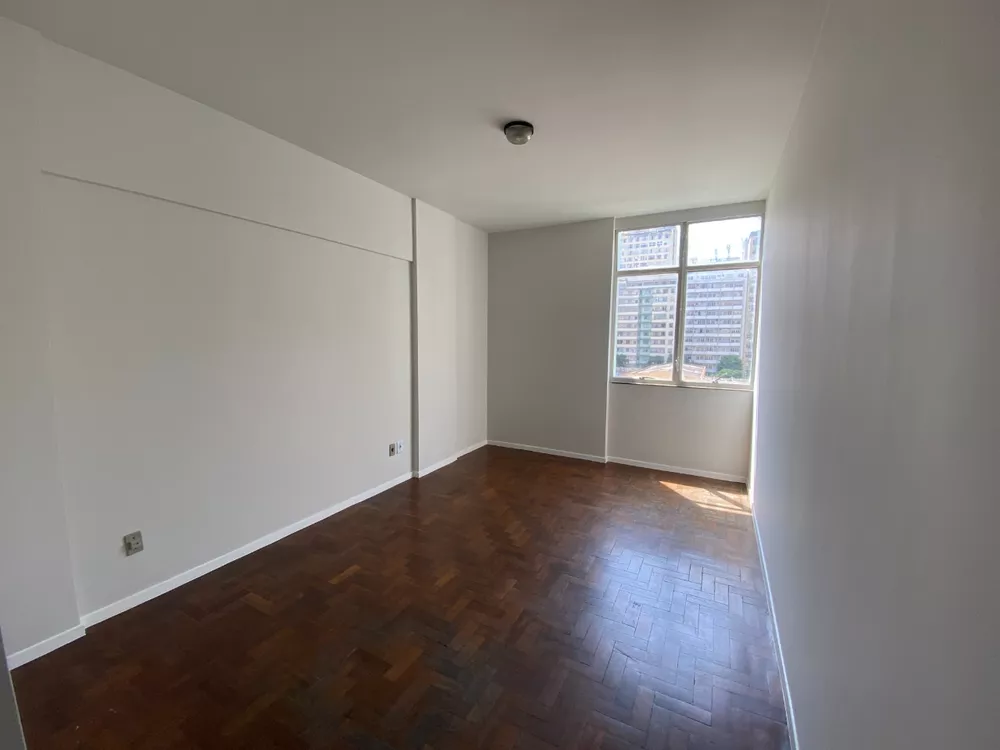 Apartamento à venda com 3 quartos, 85m² - Foto 1