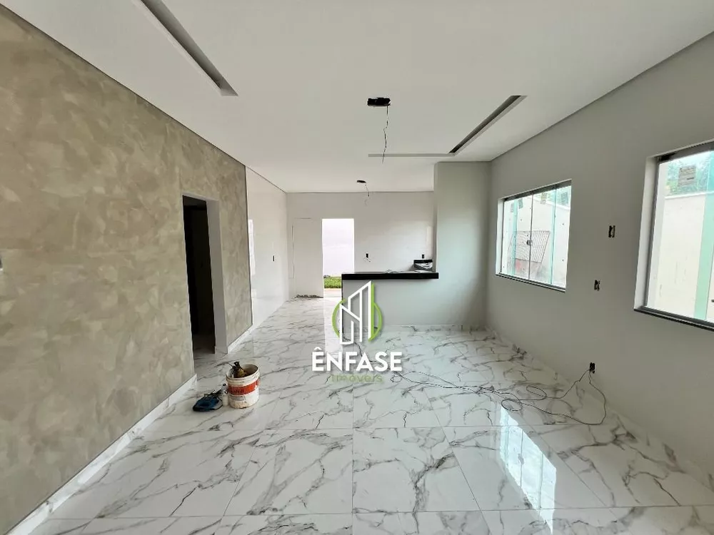 Casa à venda com 3 quartos, 360m² - Foto 6