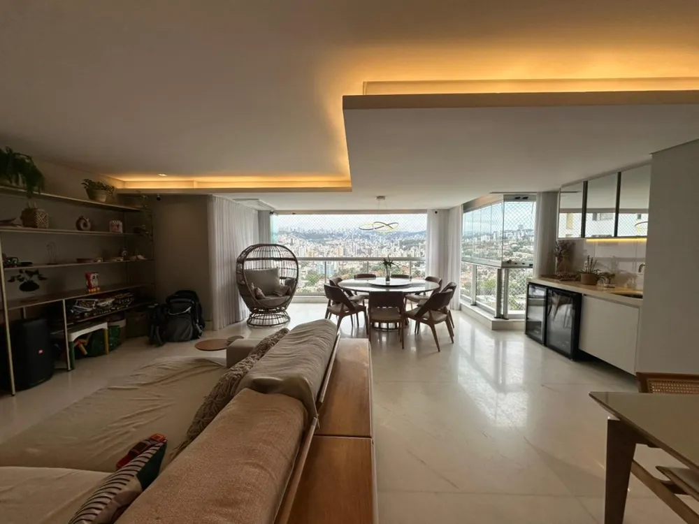 Apartamento, 4 quartos, 250 m² - Foto 2