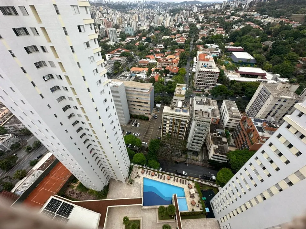 Apartamento, 4 quartos, 250 m² - Foto 1