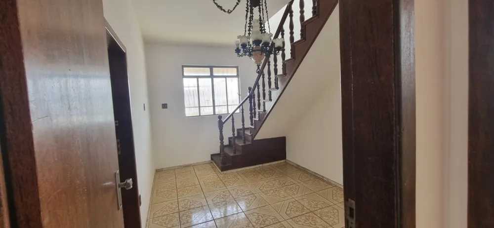 Casa, 5 quartos, 340 m² - Foto 1