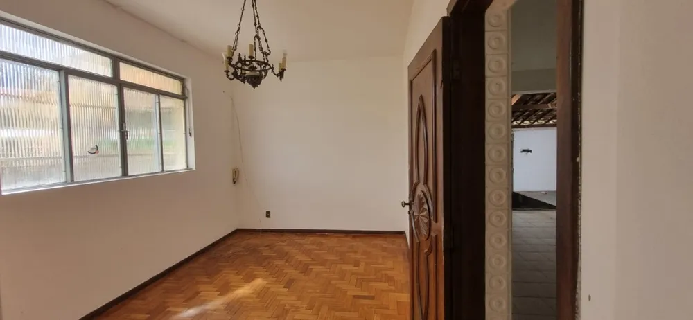 Casa, 5 quartos, 340 m² - Foto 3
