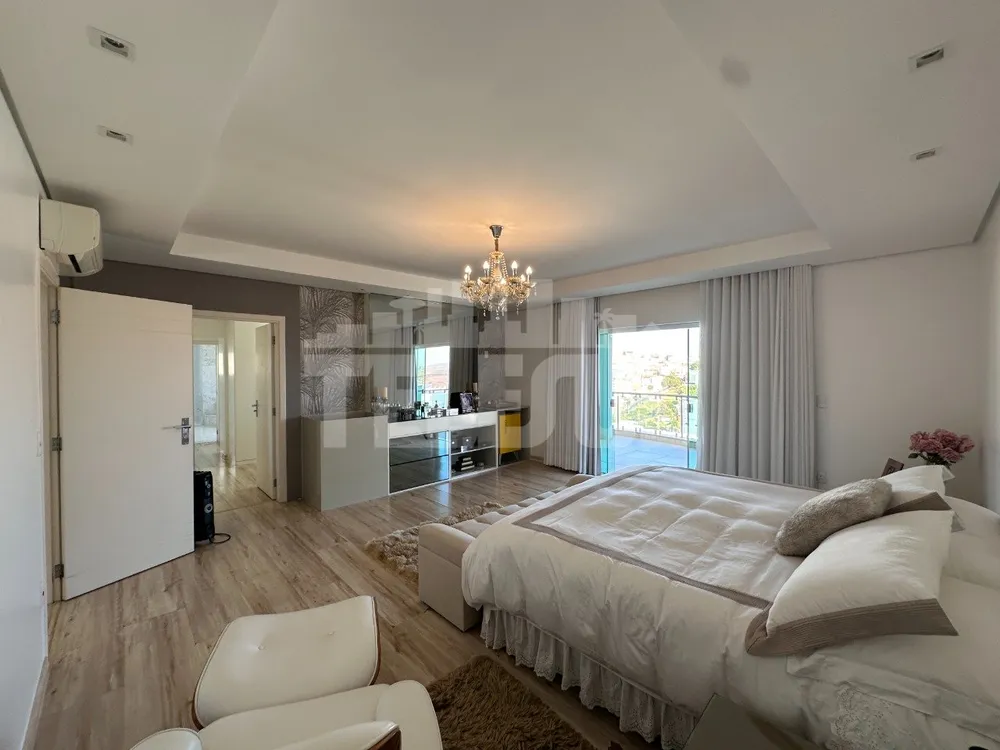 Casa, 5 quartos, 1345 m² - Foto 8