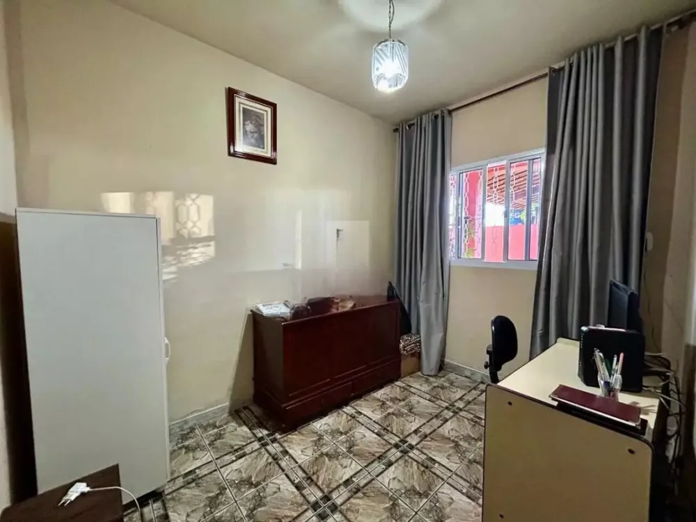 Casa, 3 quartos, 264 m² - Foto 2