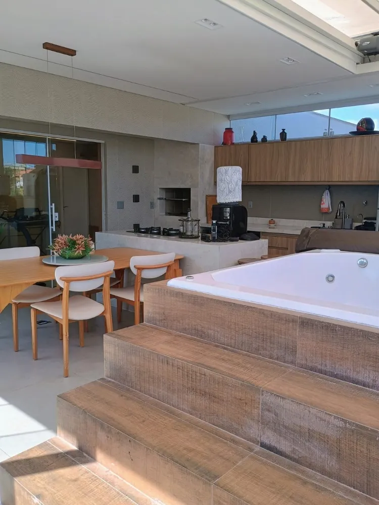 Cobertura, 3 quartos, 162 m² - Foto 2