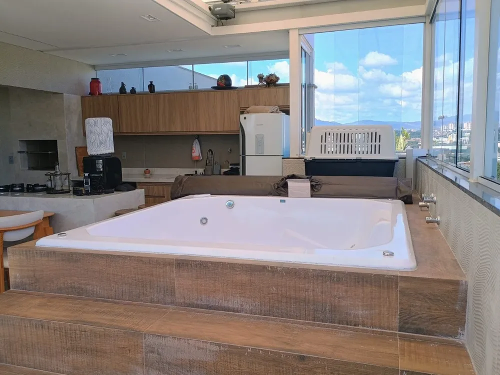 Cobertura, 3 quartos, 162 m² - Foto 1