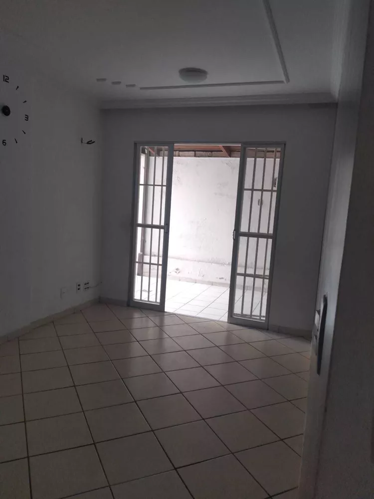 Apartamento à venda com 2 quartos, 82m² - Foto 18