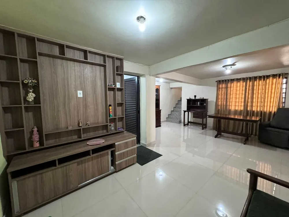 Casa, 3 quartos, 360 m² - Foto 1