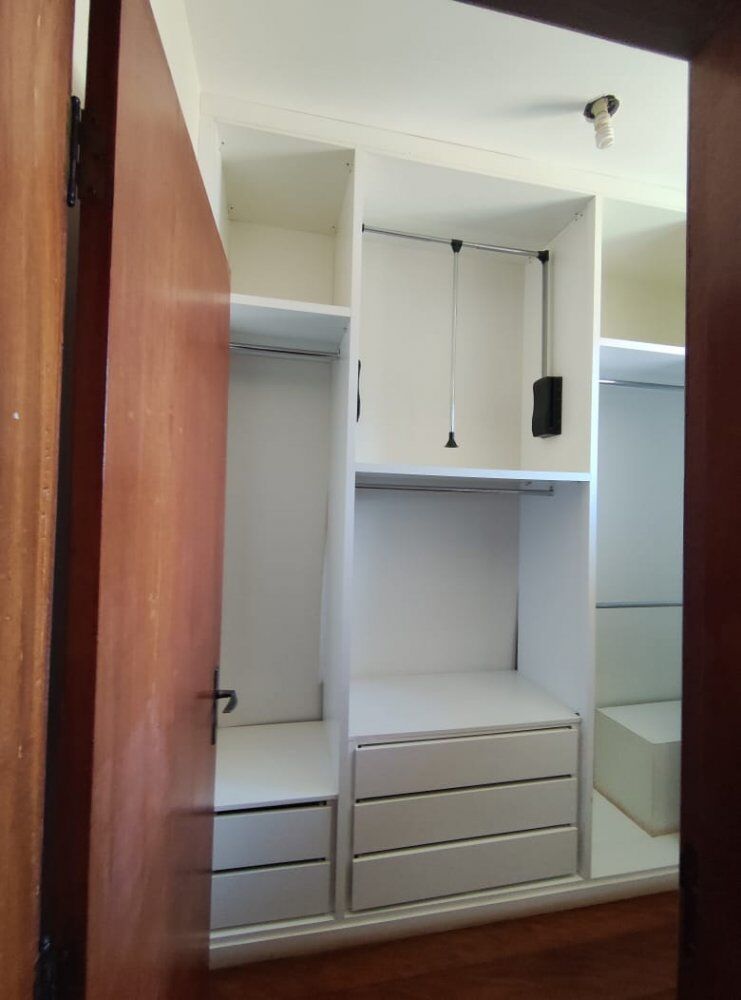 Casa de Condomínio à venda com 5 quartos, 2000m² - Foto 4