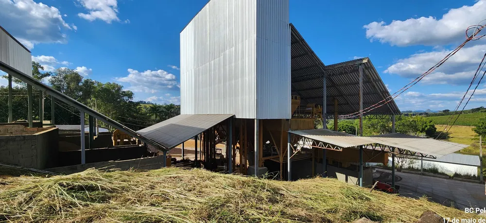 Fazenda, 945 hectares - Foto 1