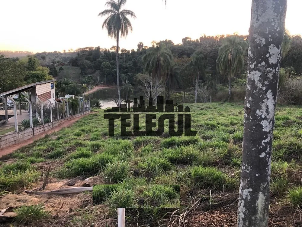 Terreno, 1327 m² - Foto 1