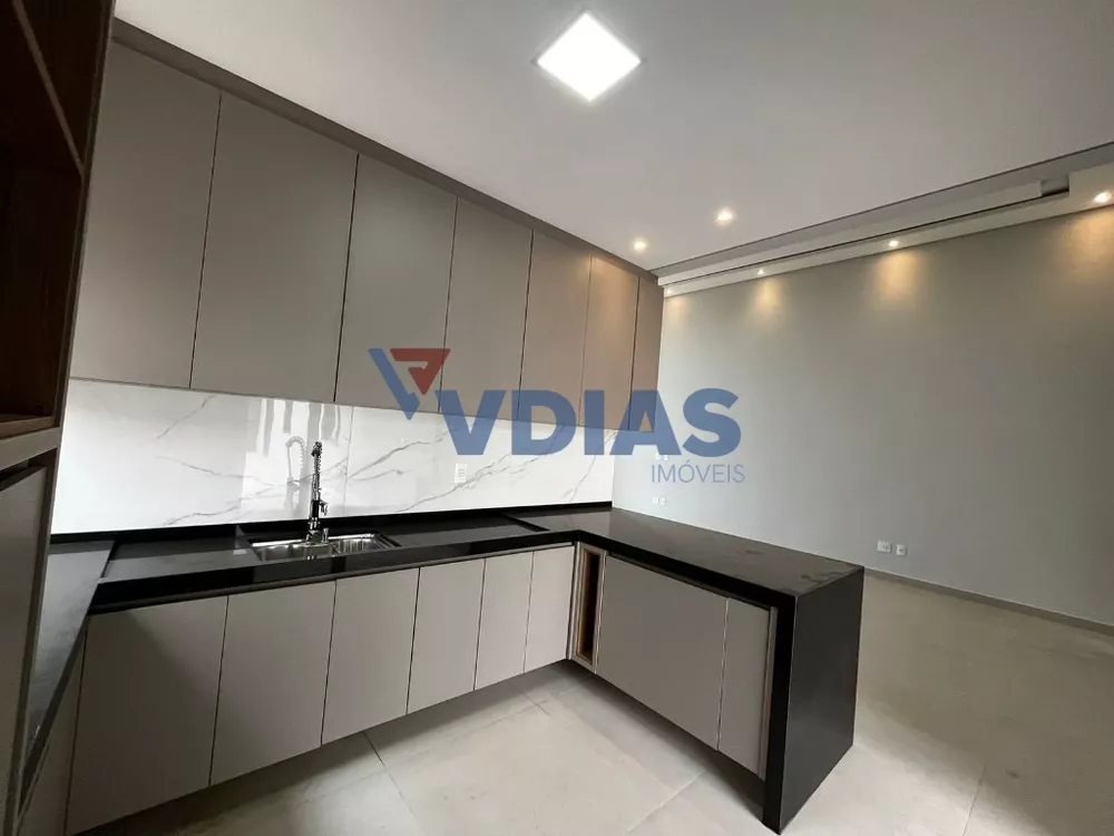 Casa de Condomínio à venda com 3 quartos, 300m² - Foto 9