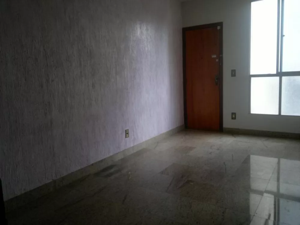 Apartamento para alugar com 3 quartos, 71m² - Foto 1