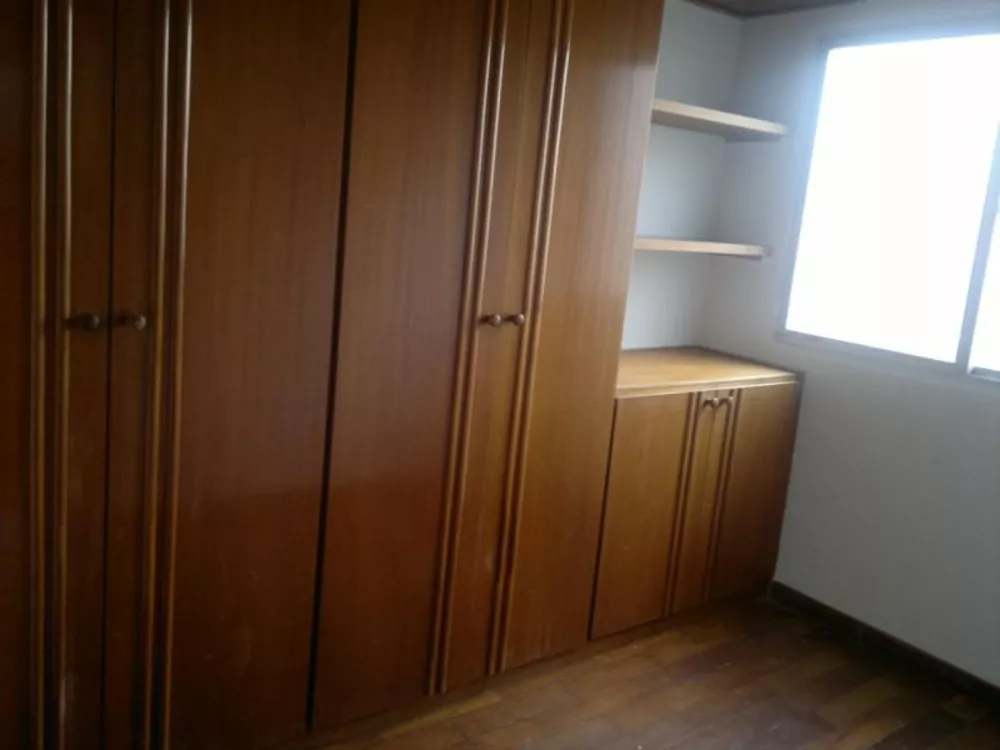 Apartamento para alugar com 3 quartos, 71m² - Foto 3