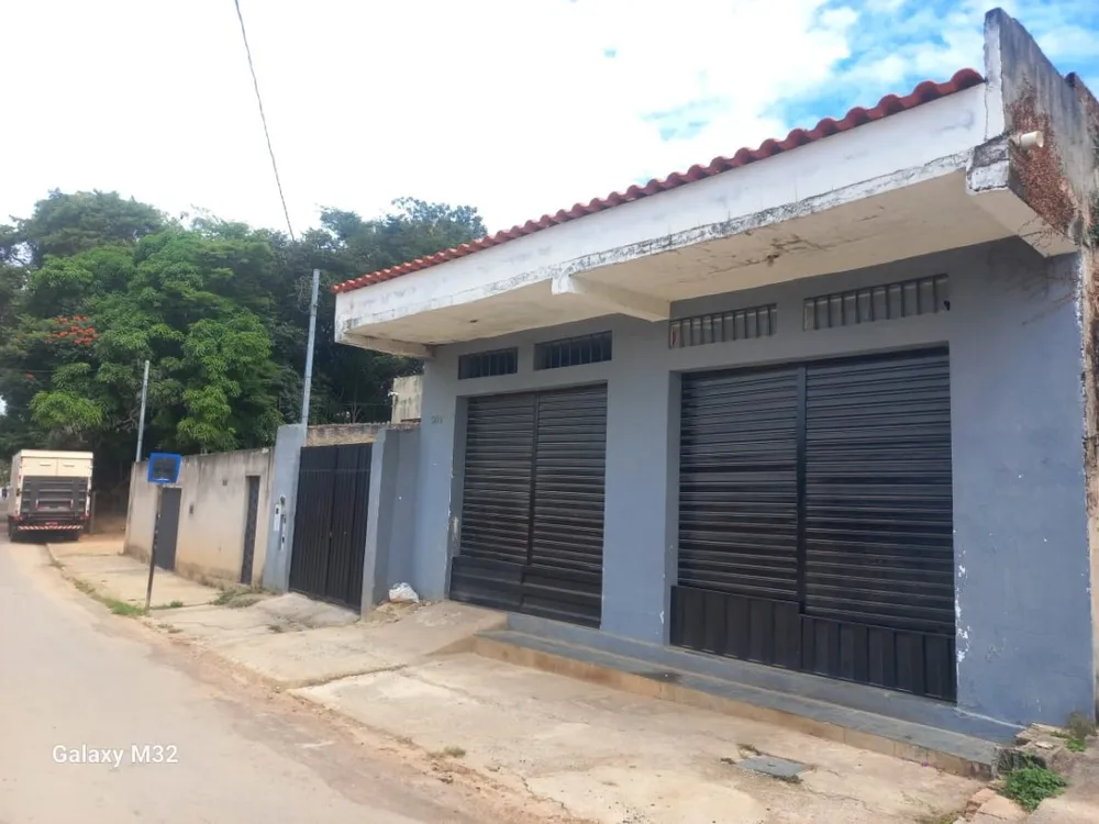 Casa, 1 quarto, 300 m² - Foto 1