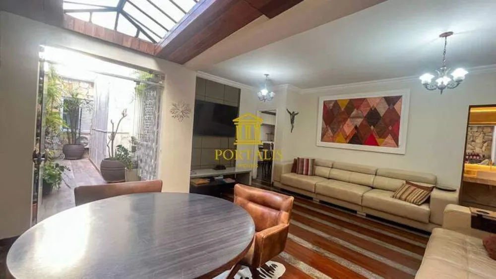 Apartamento, 5 quartos, 231 m² - Foto 2