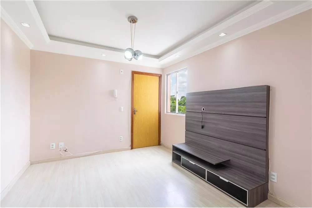 Apartamento à venda com 2 quartos, 70m² - Foto 4