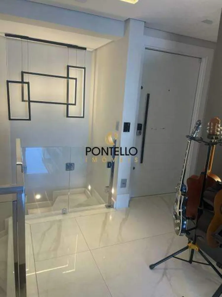 Cobertura, 3 quartos, 202 m² - Foto 2