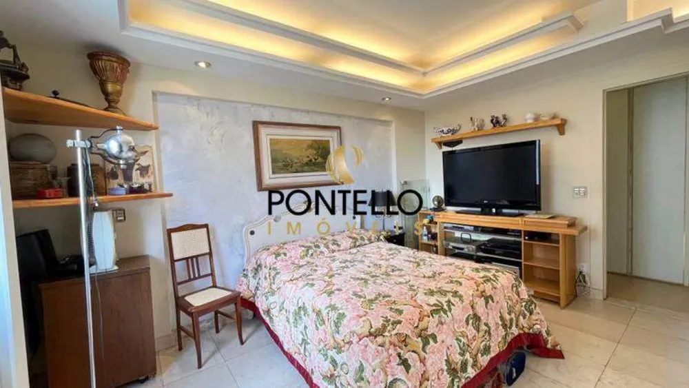 Cobertura, 3 quartos, 202 m² - Foto 2
