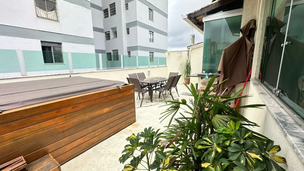 Cobertura, 3 quartos, 162 m² - Foto 2