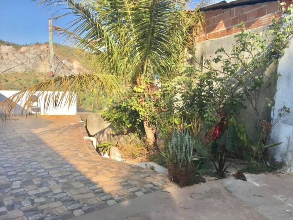 Casa à venda com 3 quartos, 600m² - Foto 10