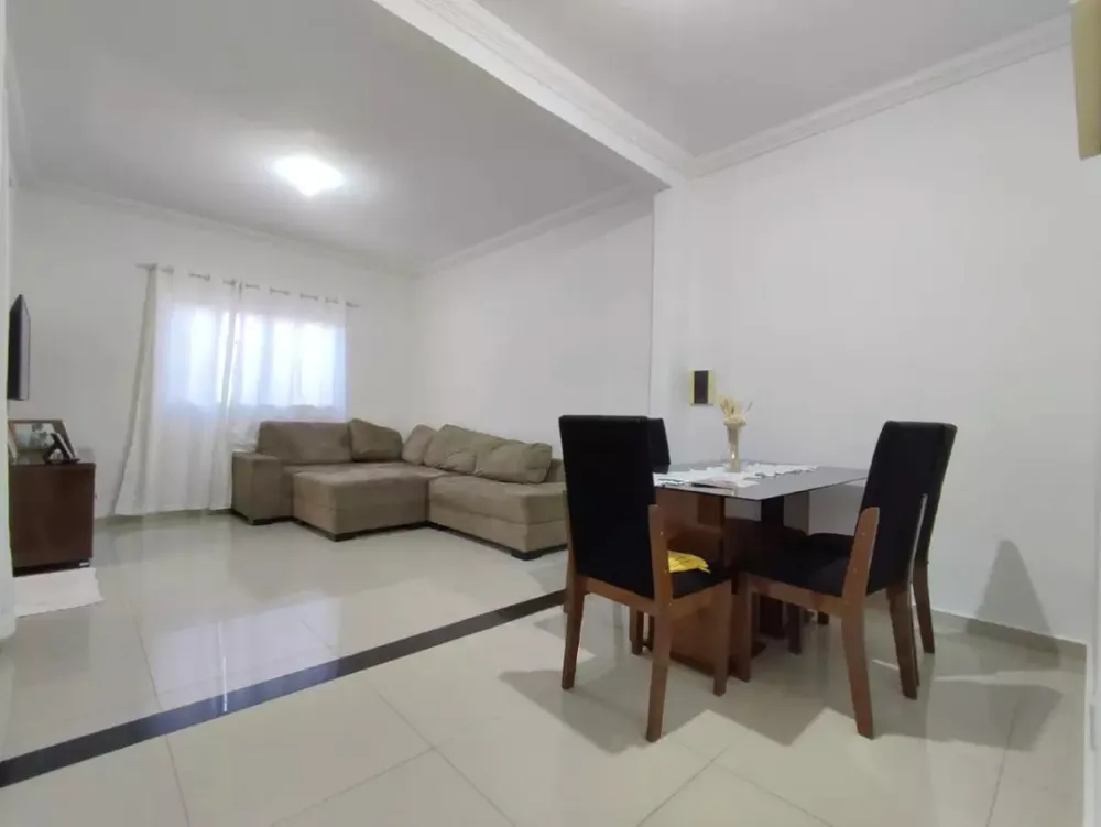 Casa, 4 quartos, 98 m² - Foto 2