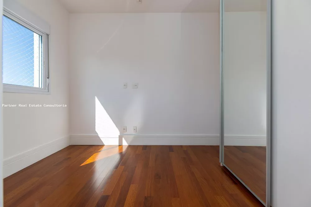 Apartamento à venda com 3 quartos, 157m² - Foto 21