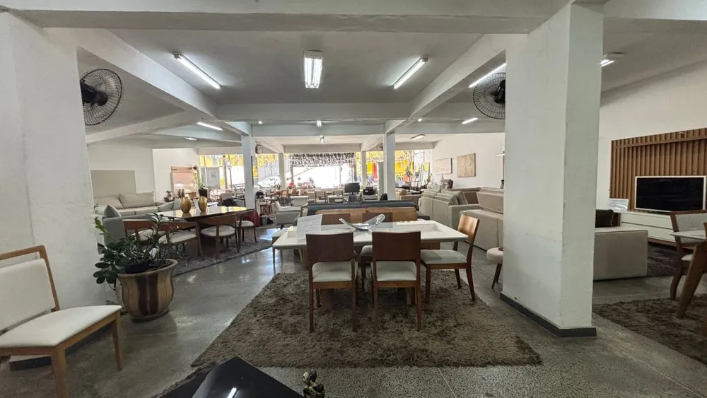 Loja-Salão, 1080 m² - Foto 1