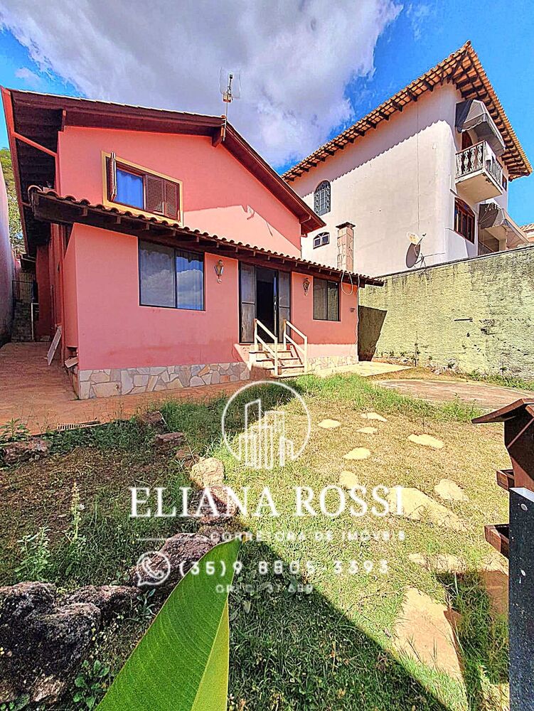 Casa à venda com 2 quartos, 272m² - Foto 1
