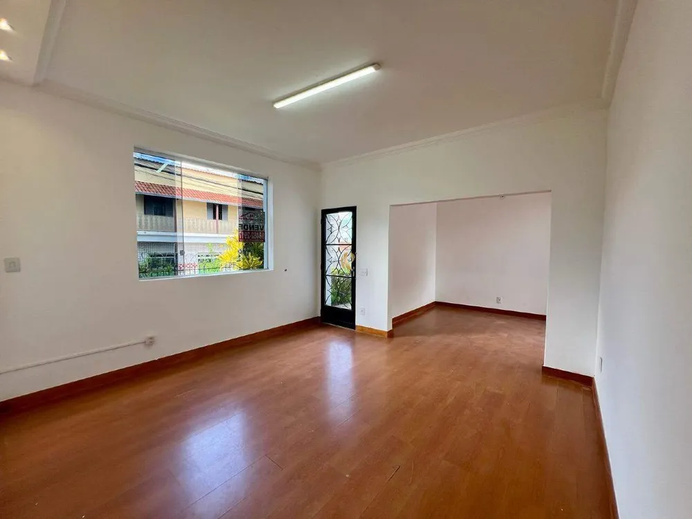 Casa, 4 quartos, 216 m² - Foto 4