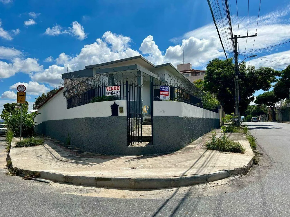Casa, 4 quartos, 216 m² - Foto 2
