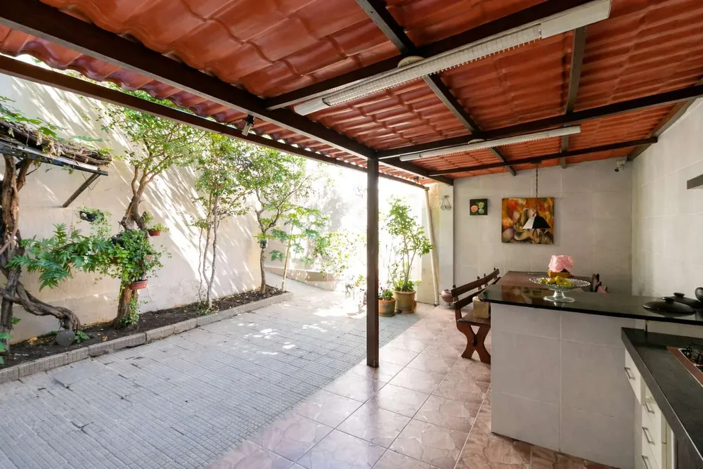 Casa, 3 quartos, 287 m² - Foto 2