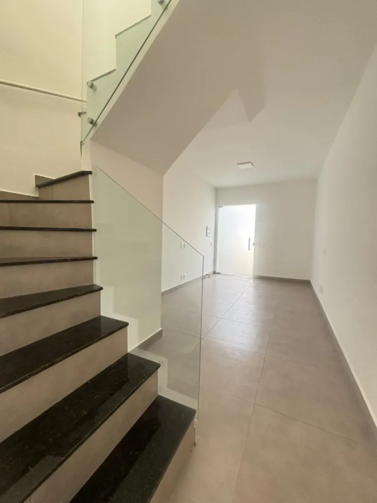 Casa, 2 quartos, 70 m² - Foto 1