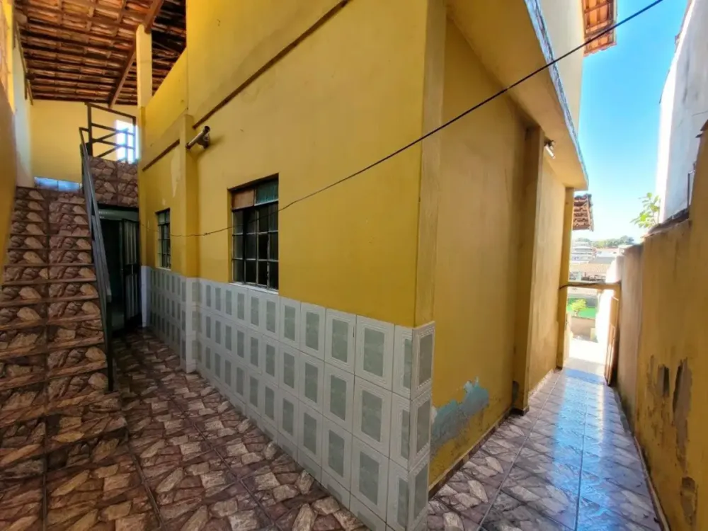 Casa, 5 quartos, 254 m² - Foto 9
