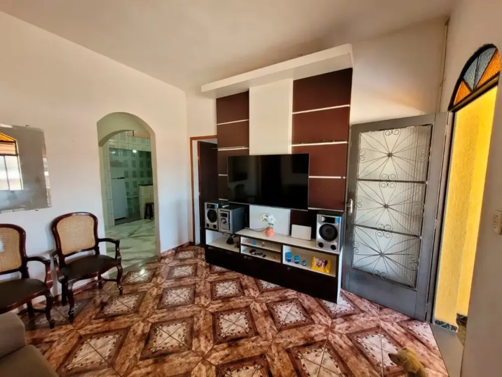 Casa, 5 quartos, 254 m² - Foto 2