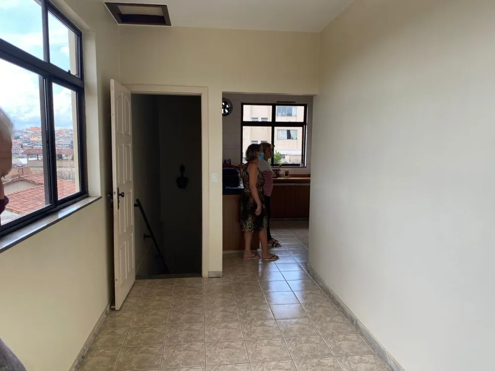 Casa, 6 quartos, 360 m² - Foto 6