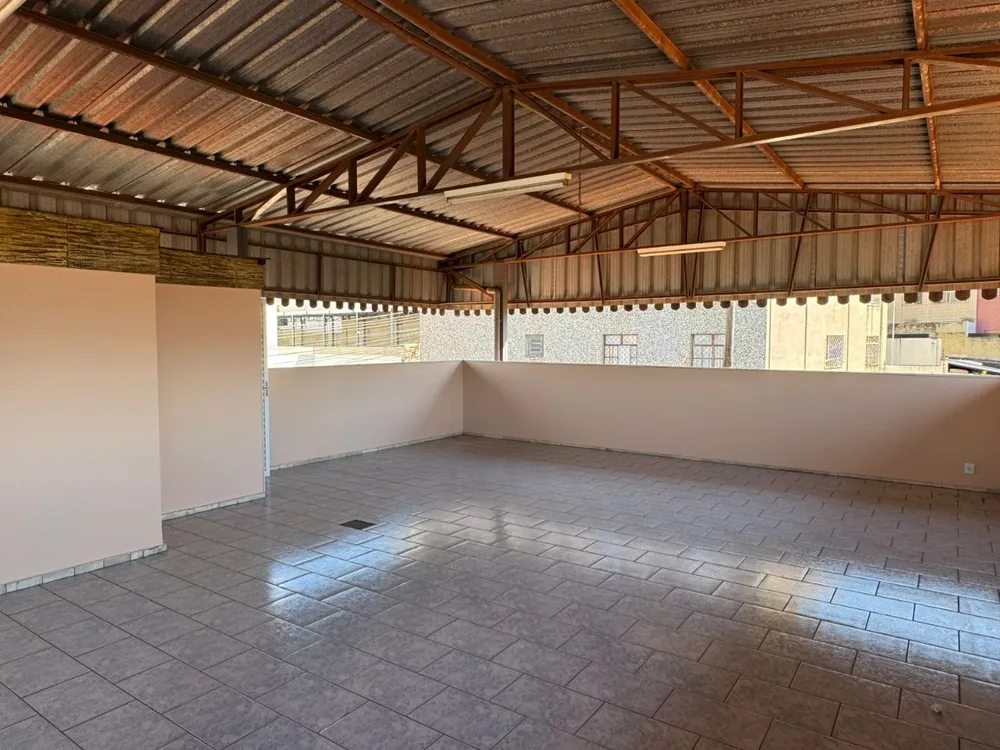 Casa, 4 quartos, 295 m² - Foto 4