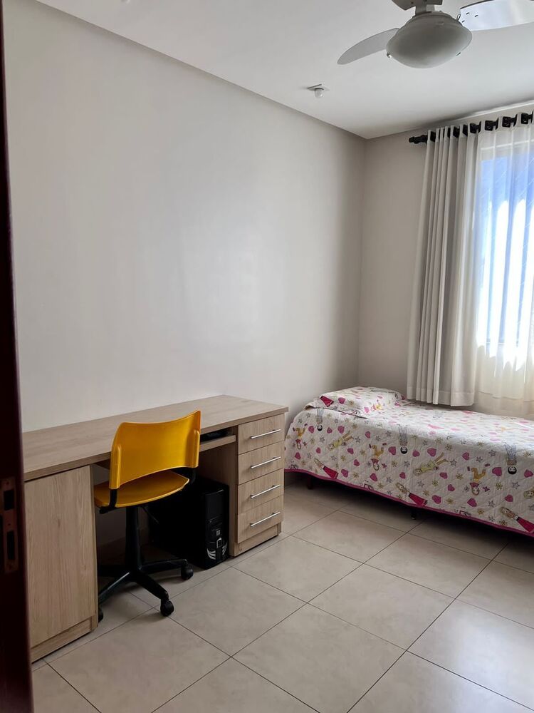 Apartamento à venda com 3 quartos, 105m² - Foto 2