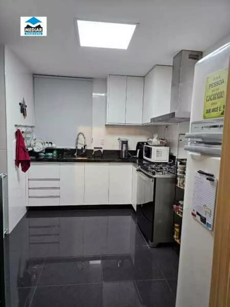 Apartamento à venda com 3 quartos, 112m² - Foto 7