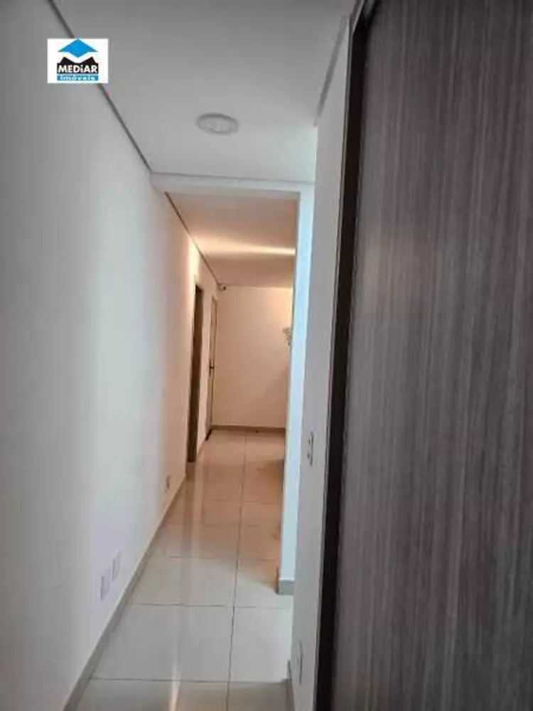 Apartamento à venda com 3 quartos, 112m² - Foto 11