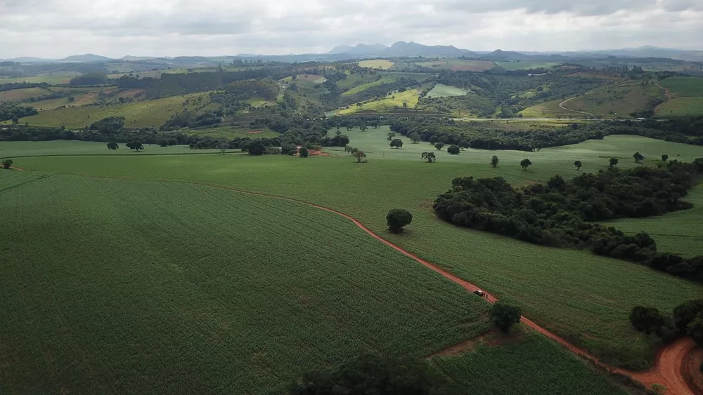 Chácara à venda com 1 quarto, 2040000m² - Foto 1