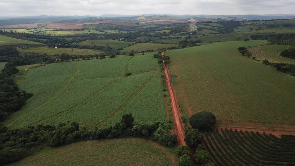 Chácara à venda com 1 quarto, 2040000m² - Foto 2