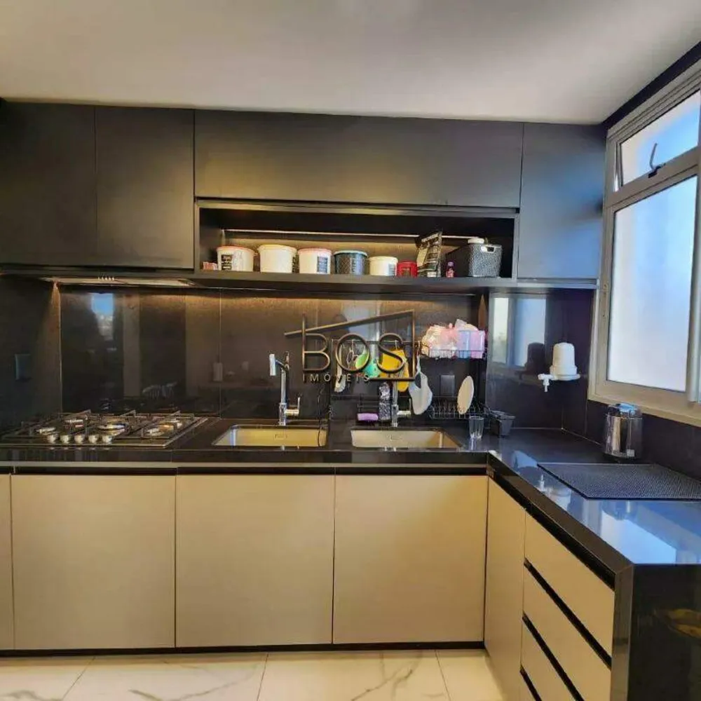 Cobertura, 3 quartos, 263 m² - Foto 1