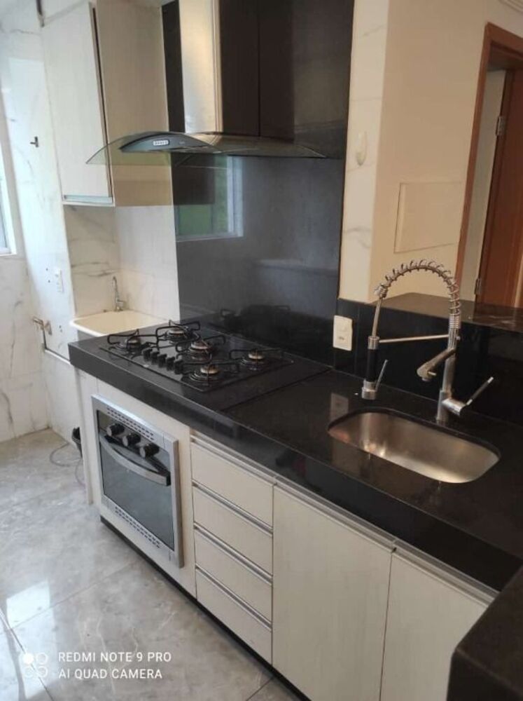 Apartamento à venda com 2 quartos, 43m² - Foto 3