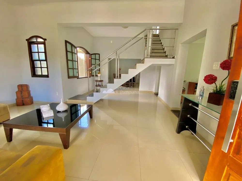 Casa, 4 quartos, 378 m² - Foto 2