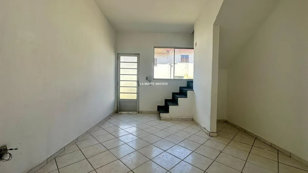 Casa, 2 quartos, 50 m² - Foto 1