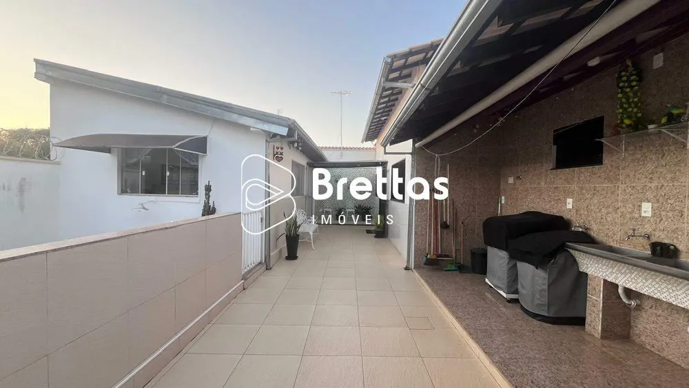 Casa, 3 quartos, 250 m² - Foto 2