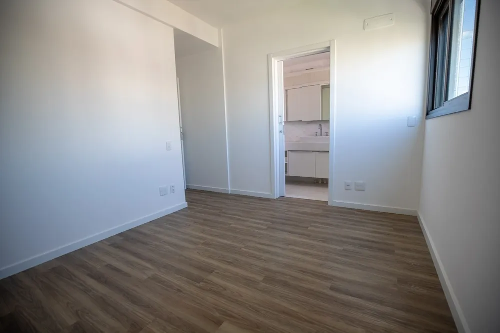Apartamento, 4 quartos, 131 m² - Foto 4