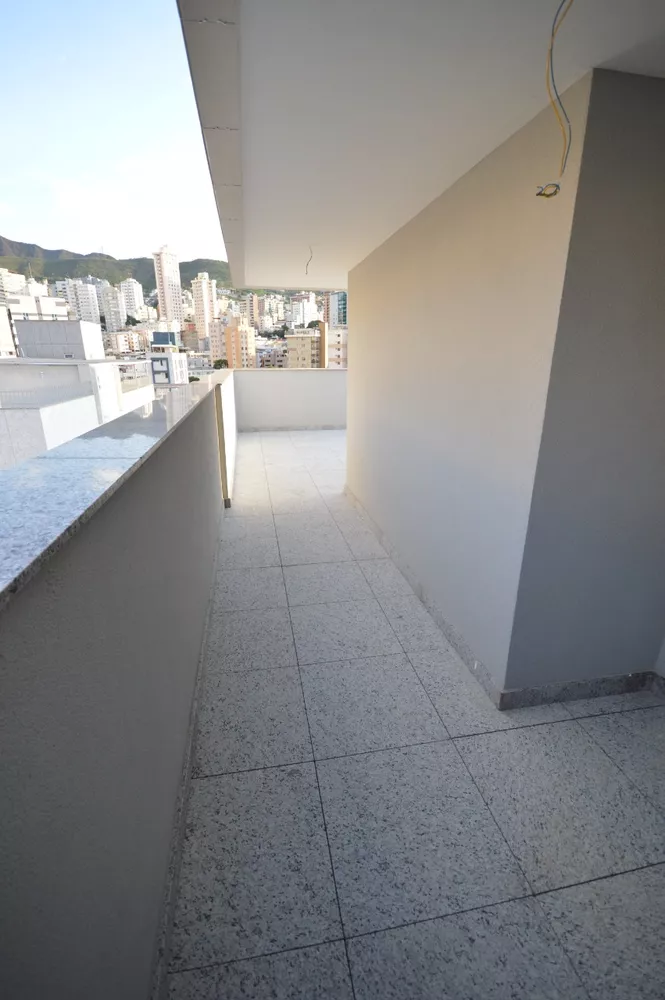 Cobertura à venda com 2 quartos, 142m² - Foto 4