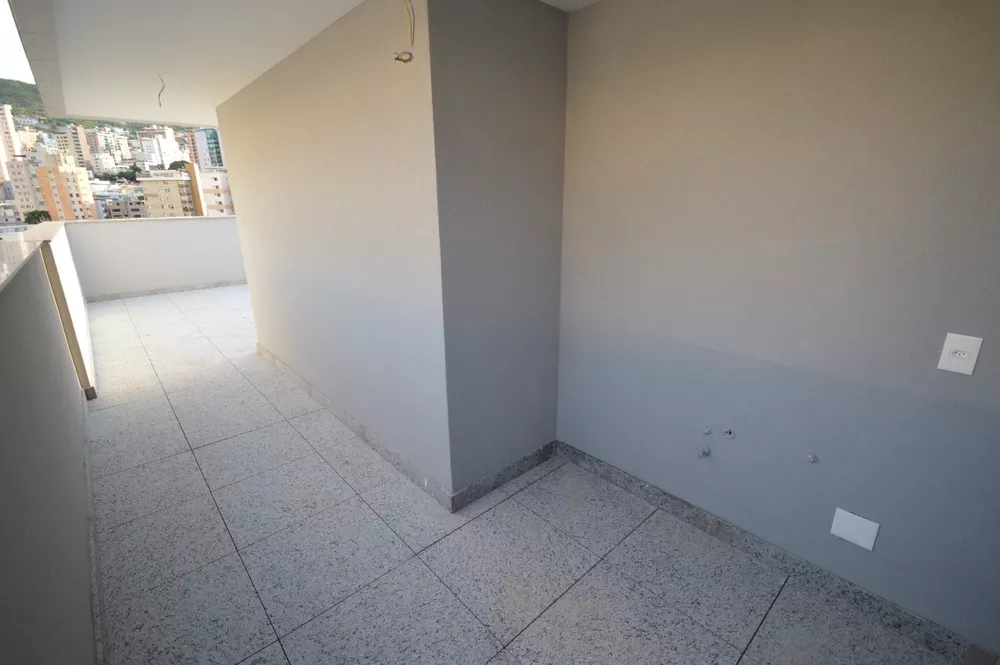 Cobertura à venda com 2 quartos, 142m² - Foto 3